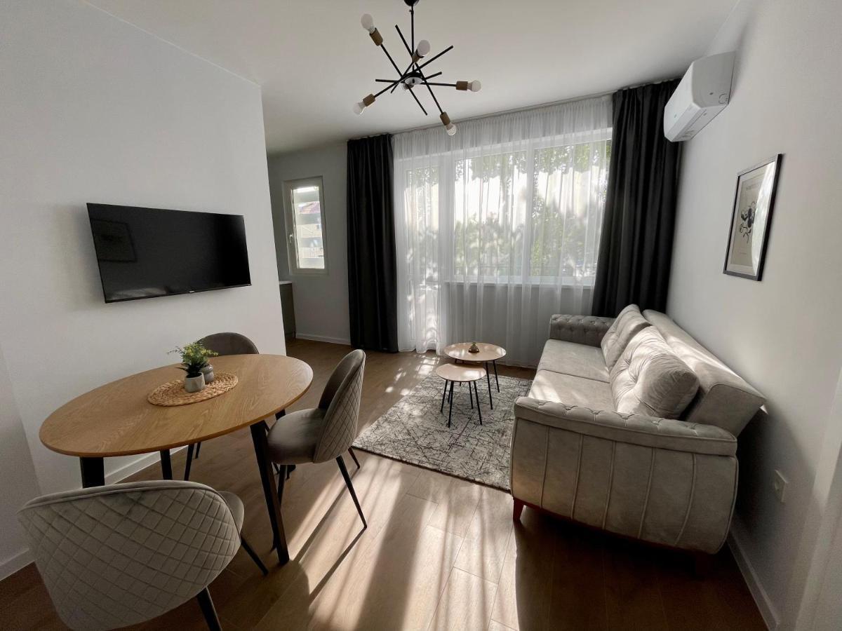 Vanquish Central Apartment Varna Ngoại thất bức ảnh